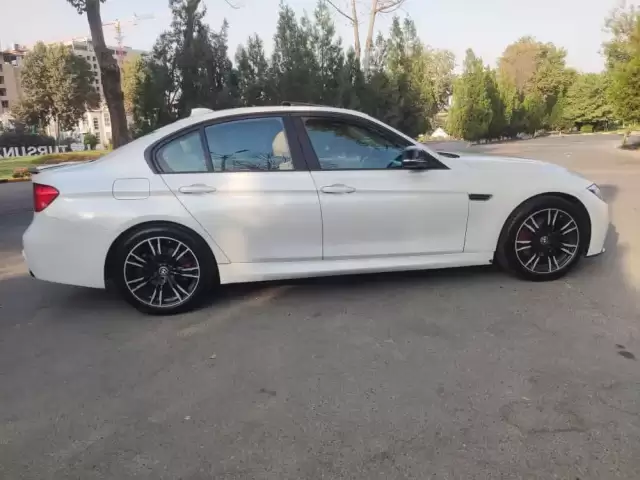 BMW 3 Series 320i, 2012 1, avtobaza.tj