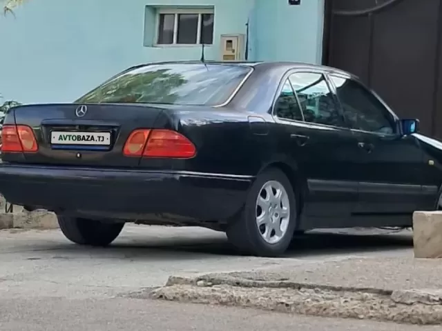 Mercedes-Benz E class 1, avtobaza.tj