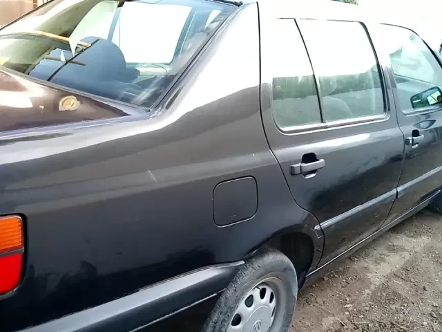 Volkswagen Vento, 1994 1, avtobaza.tj