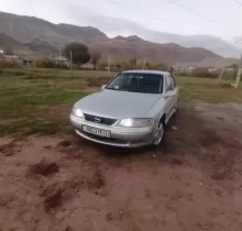 Opel Vectra B, 2000 в Яван 