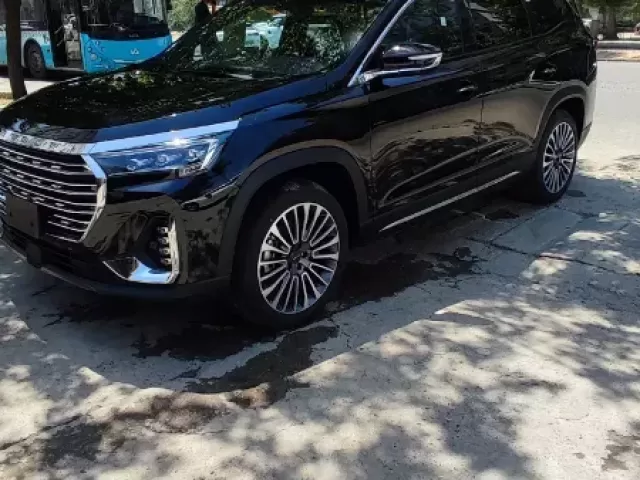 Jetour X70 plus, 2024 1, avtobaza.tj