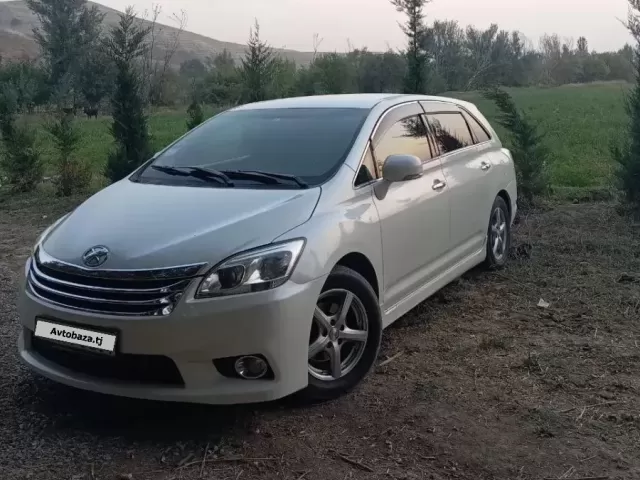 Toyota Mark X ZiO 1, avtobaza.tj