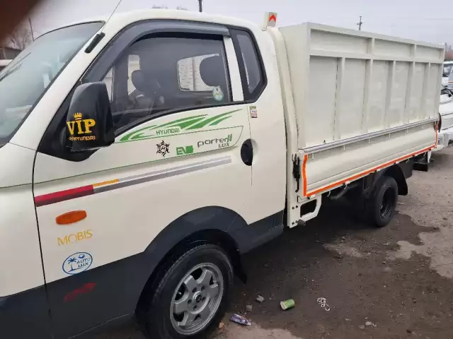 Hyundai Porter, 2015 1, avtobaza.tj