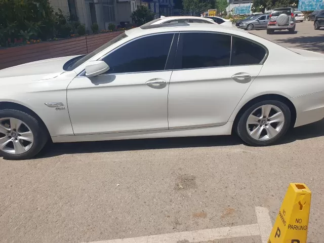 BMW 5 Series 518, 2012 1, avtobaza.tj