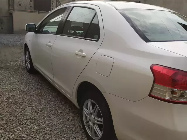 Toyota Belta 1, avtobaza.tj