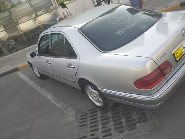 Mercedes-Benz E class 1, avtobaza.tj