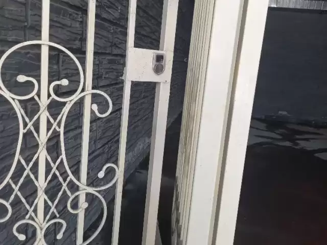 Установка дамафон и замок 1, farmo.tj