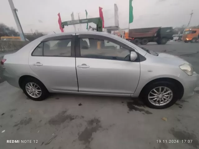 Toyota Belta 1, avtobaza.tj