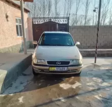 Opel Astra F, 1994, 35 000 с. дар Абдурахмони Джоми 