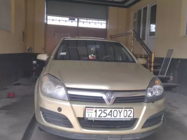 Opel Astra H, 2004 1, avtobaza.tj