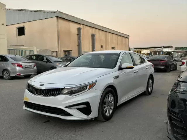 Kia Optima 1, avtobaza.tj