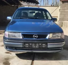 Opel Vectra A, 1994 в Вахдат 