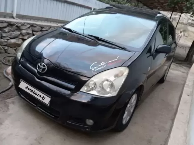 Toyota Verso 1, avtobaza.tj