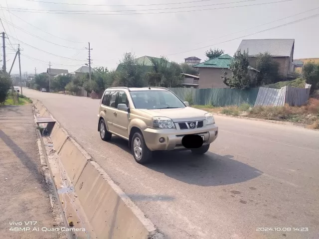 Nissan X-Trail 1, avtobaza.tj