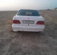 Mercedes-Benz E class, 1997 в Худжанд