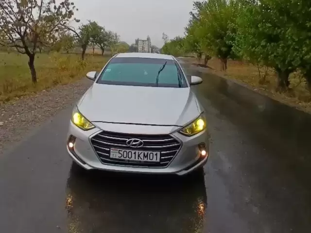 Hyundai Avante, 2018 1, avtobaza.tj