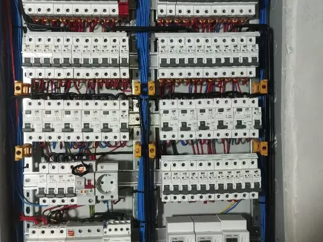 Услуги Электрика 1, farmo.tj