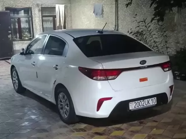 Kia Rio, 2019 1, avtobaza.tj