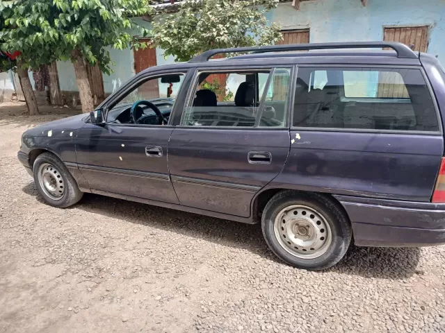 Opel Astra F, 1994 1, avtobaza.tj