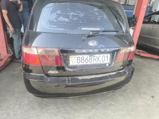 Kia Carens, 2004 1, avtobaza.tj