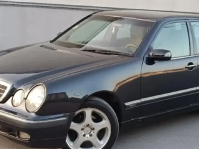 Mercedes-Benz E class 1, avtobaza.tj