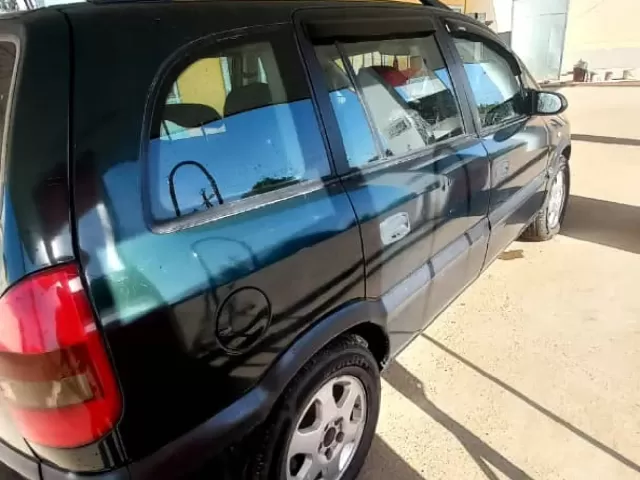 Opel Zafira 1, avtobaza.tj