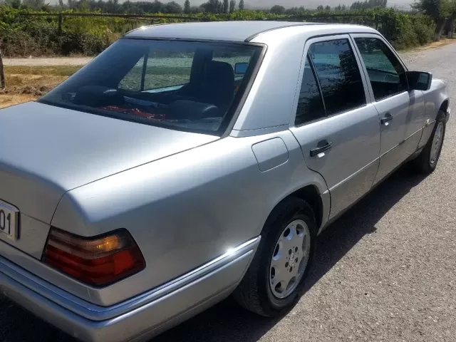 Mercedes-Benz W124 1, avtobaza.tj