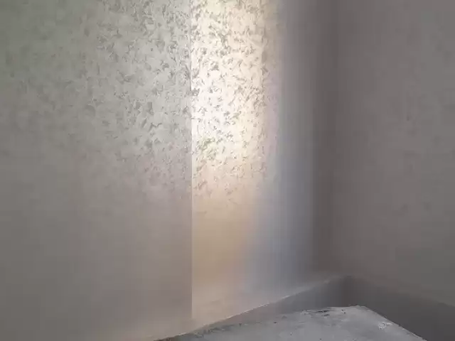 Краска кардани Дарвозахо и решоткахо 1, farmo.tj