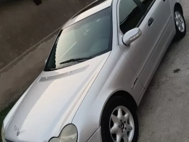 Mercedes-Benz C class, 2002 1, avtobaza.tj