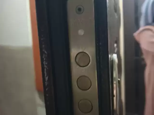 Ремонт дверных ручек и замков 1, farmo.tj