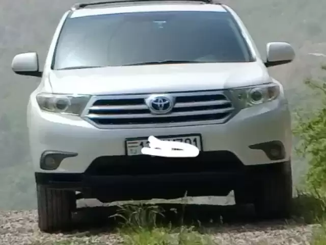 Toyota Highlander, 2014 1, avtobaza.tj