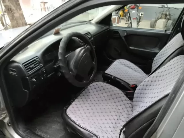 Opel Vectra A 1, avtobaza.tj