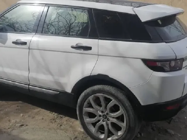 Land Rover Evoque 1, avtobaza.tj