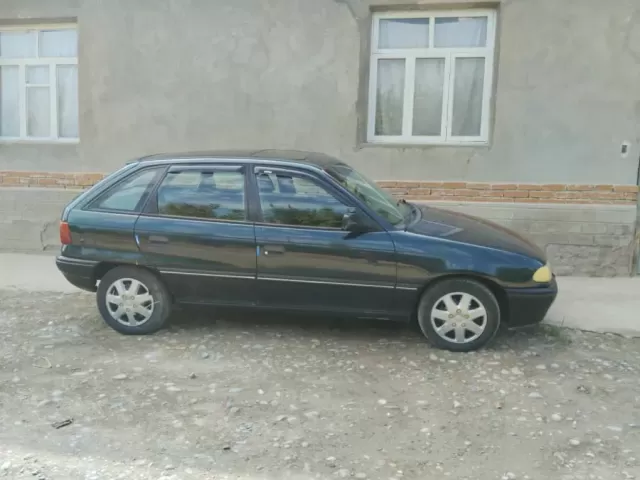 Opel Astra F 1, avtobaza.tj