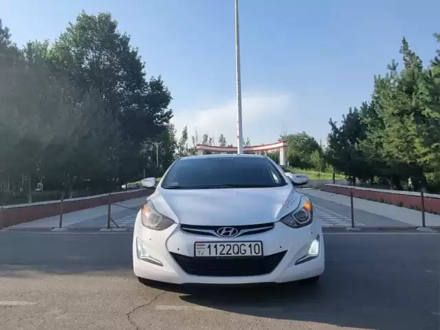 Hyundai Avante, 2014 1, avtobaza.tj