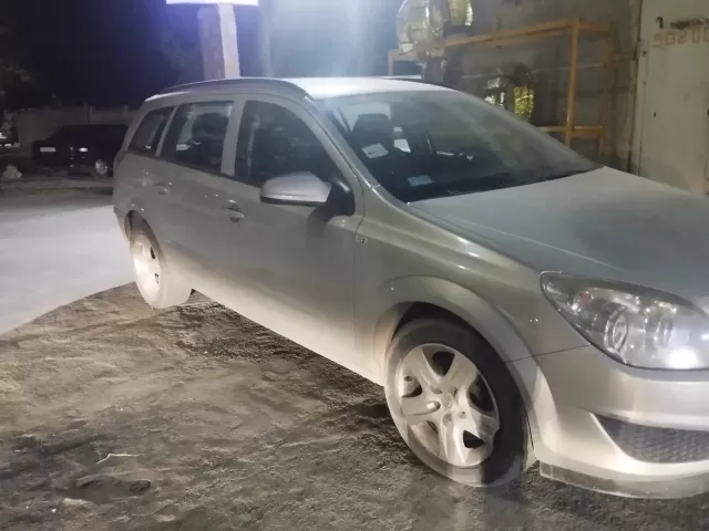 Opel Astra H 1, avtobaza.tj