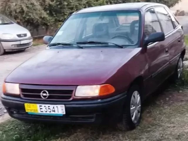 Opel Astra F 1, avtobaza.tj