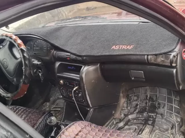 Opel Astra F 1, avtobaza.tj