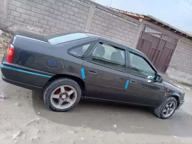 Opel Vectra A, 1995 1, avtobaza.tj Opel Vectra A, 1995 1, avtobaza.tj