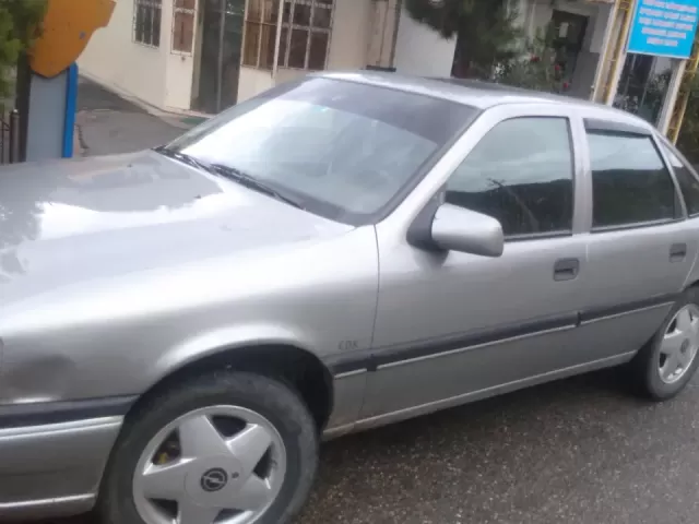 Opel Vectra A 1, avtobaza.tj