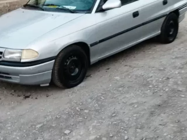 Opel Astra F 1, avtobaza.tj