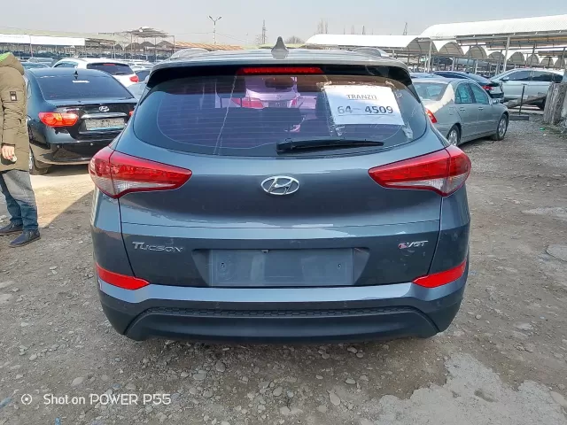 Hyundai Tucson, 2015 1, avtobaza.tj