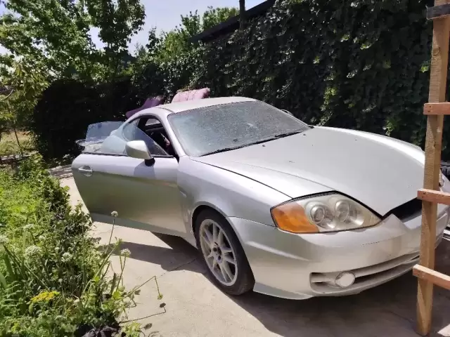Hyundai Tiburon, 2005 1, avtobaza.tj