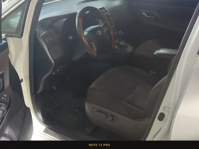 Toyota Mark X ZiO, 2008 1, avtobaza.tj