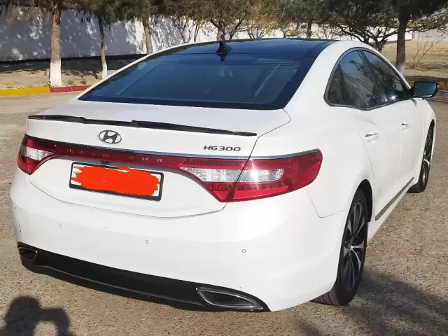 Hyundai Grandeur, 2012 1, avtobaza.tj