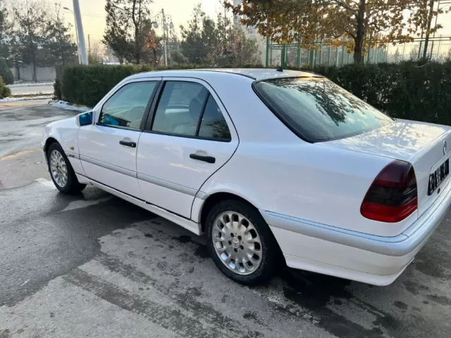 Mercedes-Benz C class 1, avtobaza.tj