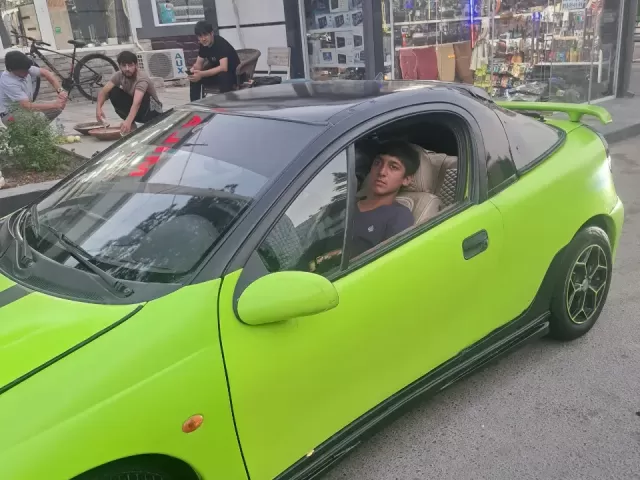 Opel Tigra, 1996 1, avtobaza.tj