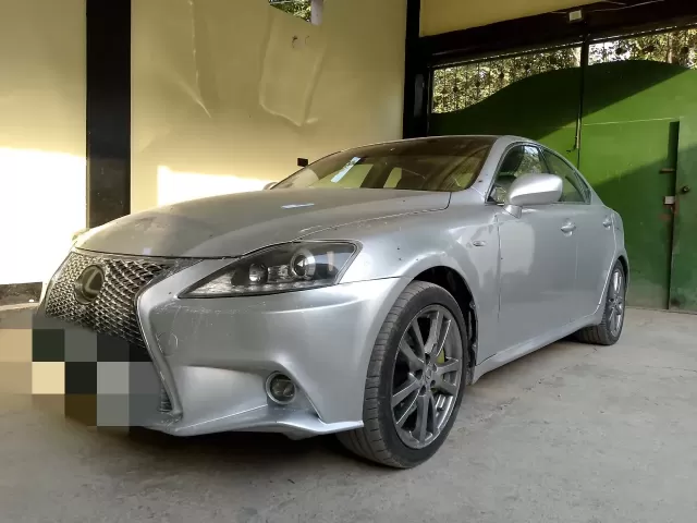 Lexus IS series 1, avtobaza.tj