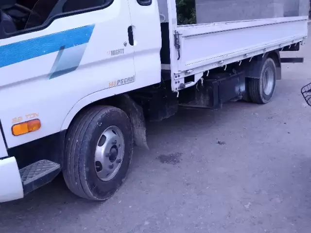Грузовики Hyundai, 2007 1, avtobaza.tj Грузовики Hyundai, 2007 1, avtobaza.tj