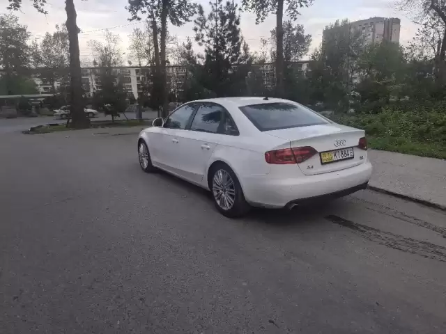 Audi A4, 2009 1, avtobaza.tj
